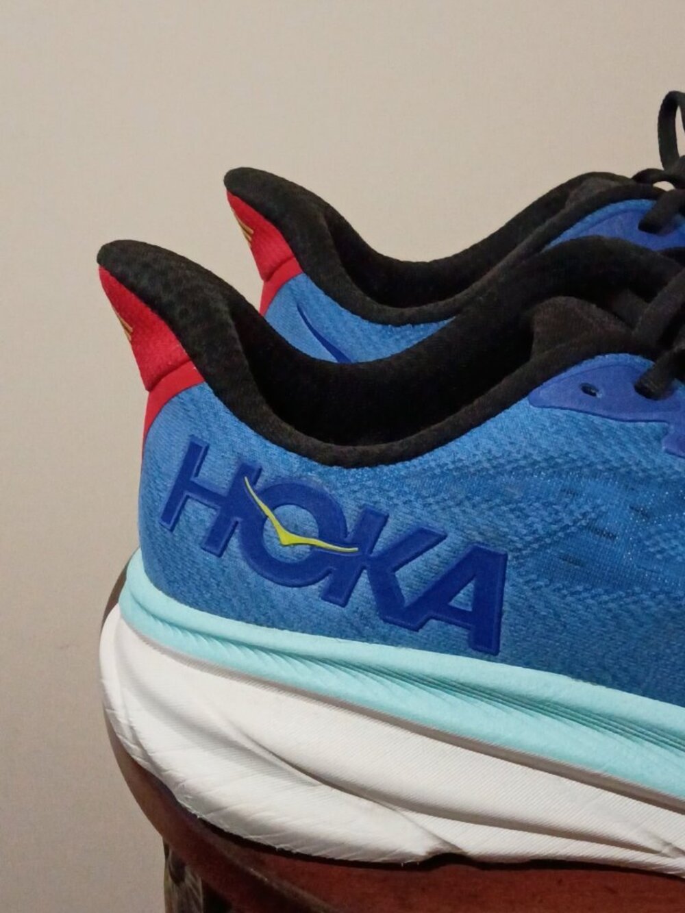 Hoka One One Clifton 9 Blue Cerise Running Shoes 1127895 VRTL Men’s Size 11.5D - Picture 4 of 14